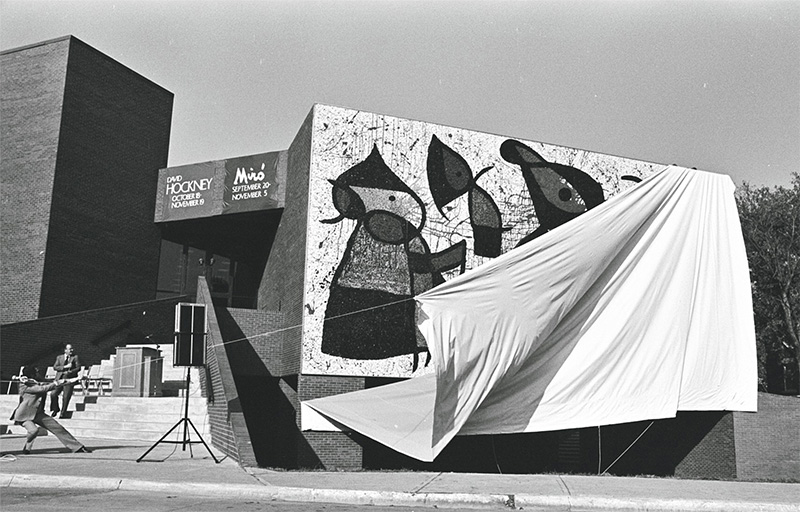 The Miro mural being unveiled after installation in 1978.