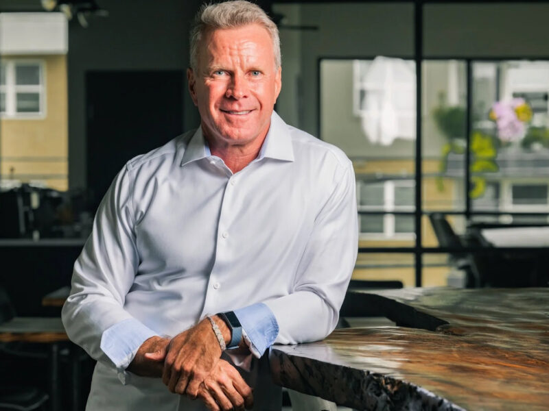Barton School Welcomes Bill Poston as Entrepreneur-in-Residence During Centennial Year